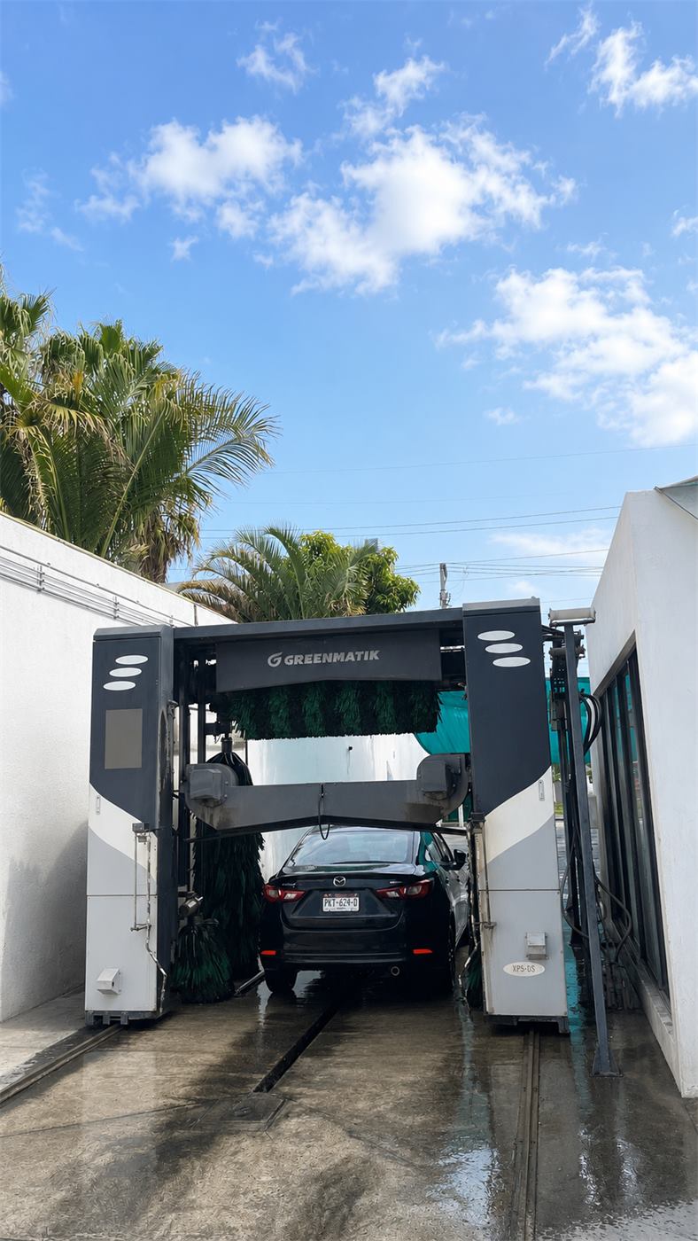 Instalaciones de Alpha Car Wash Batán 2