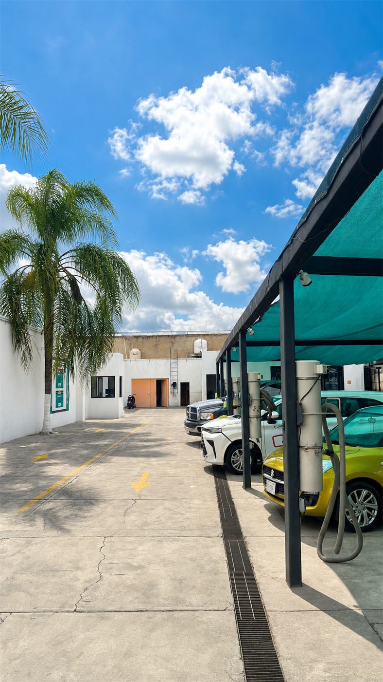 Instalaciones de Alpha Car Wash Batán 4