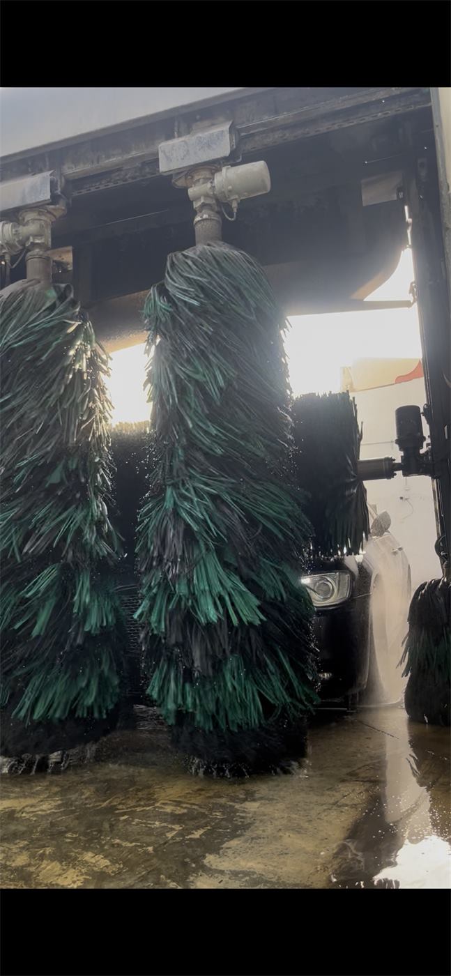 Instalaciones de Alpha Car Wash Batán 10